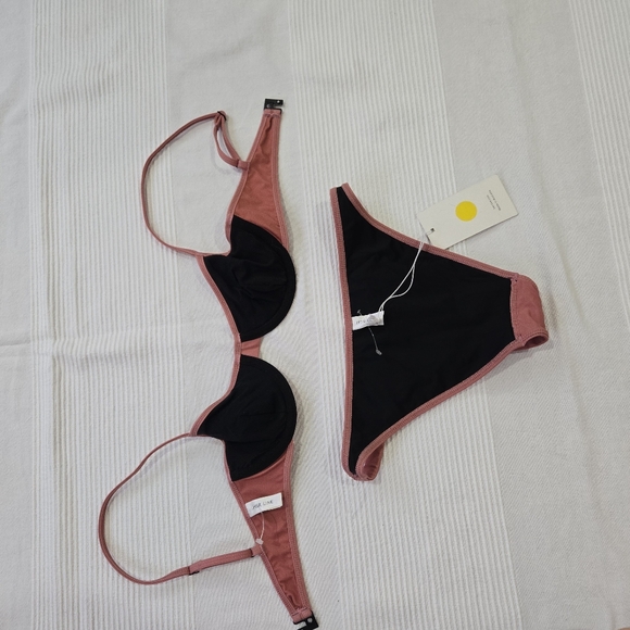 NWT HER LINE 2 piece swim, size S, us 4 - Picture 6 of 6